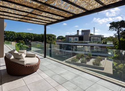 THAYS Residences